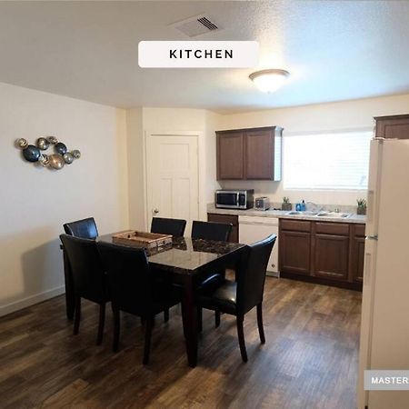 3 Story, 3 Bdrm, 4 Beds, 2 Bath, North Houston, Iah - 10B Villa Екстериор снимка