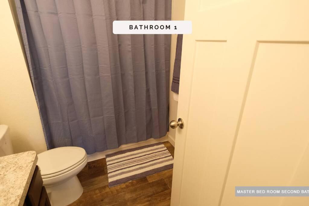 3 Story, 3 Bdrm, 4 Beds, 2 Bath, North Houston, Iah - 10B Villa Екстериор снимка